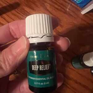 Young Living Deep Relief Essential Oil - Green and White